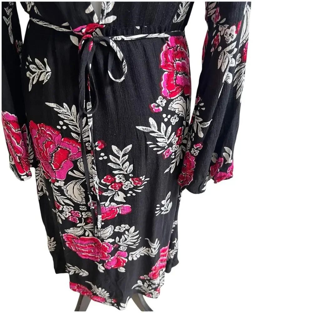 Billabong Women's Floral Whispers Wrap Dress Size Med Black Multi Bell Sleeves